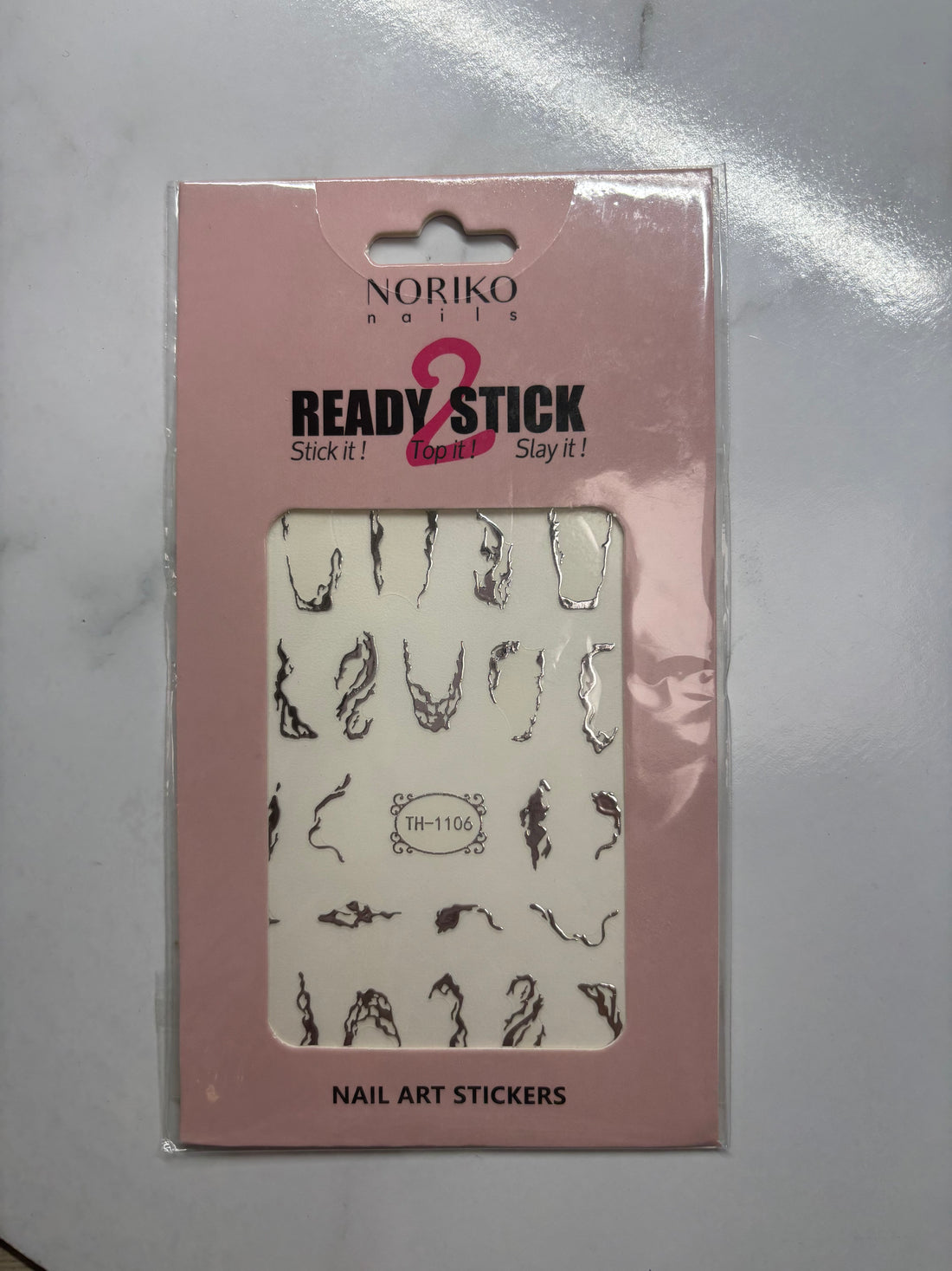 Noriko Ready2Stick - Swirling Silver Waves